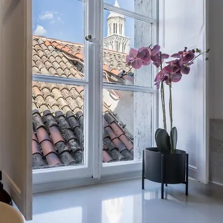 Palazzo 1 * سبليت