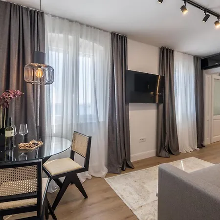 Apartment Palazzo 1 Split
